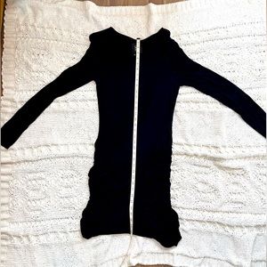 Barney’s coop ruched mini dress / size M